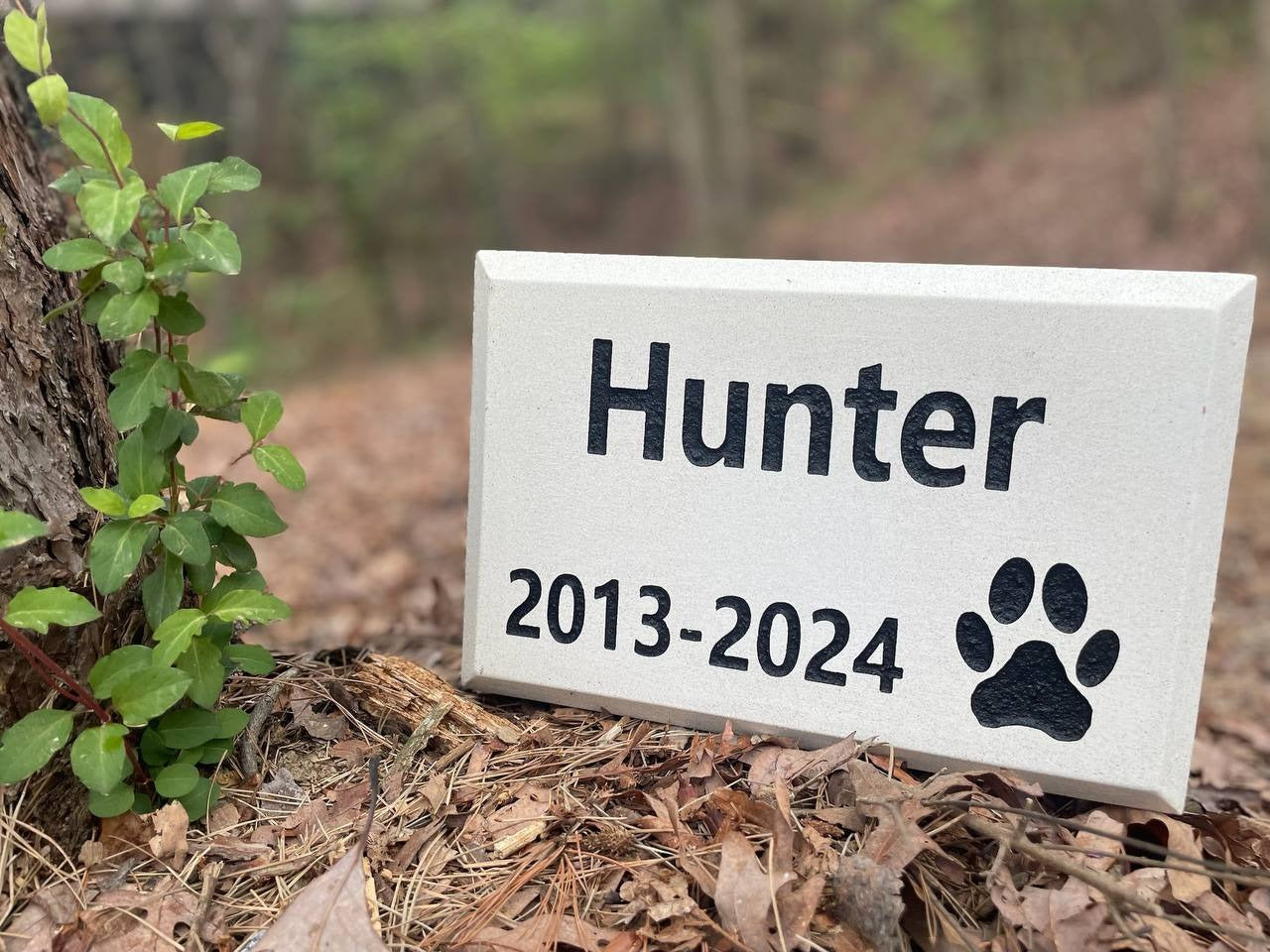 Pet Headstone - With Icon
