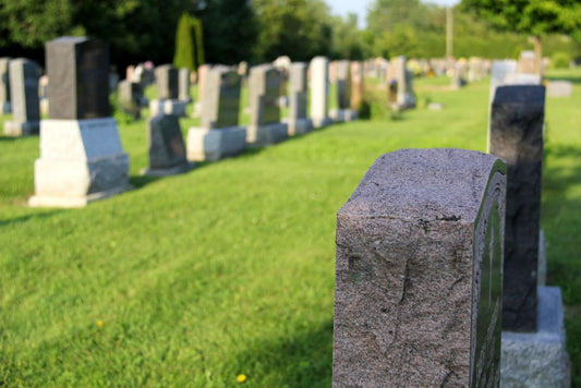 Pet Grave Markers: Everything You Need to Know Before Buying